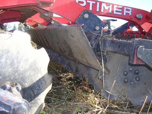 Selon son angle, l'écran éclate plus ou moins le sol.