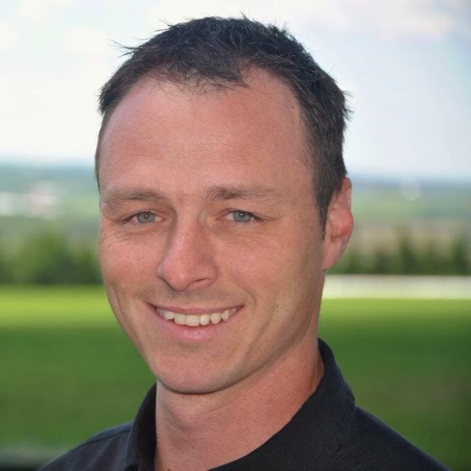 Éric Desrosiers.jpg